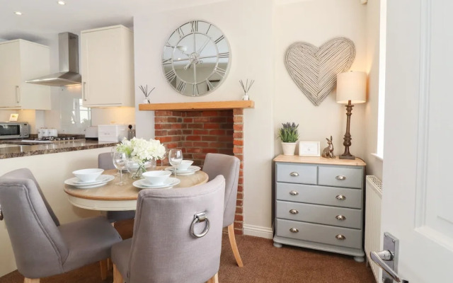 Foxy Cottage