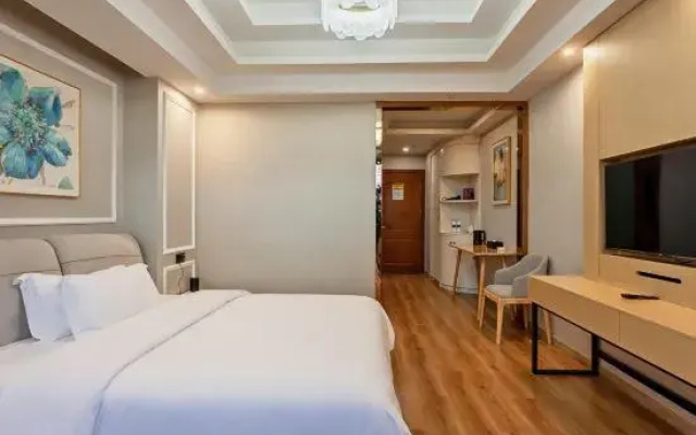 Qingzhu Hotel · Junxi Select