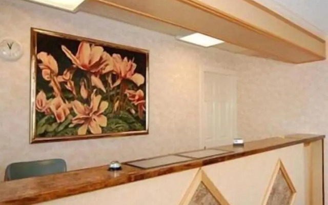 Economy Motel