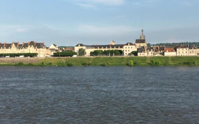 5 Quai de l'Abbé Grégoire
