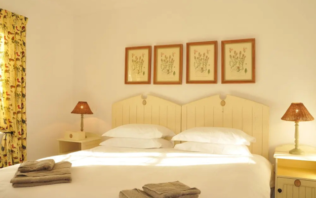 De Hoop Village Cottages