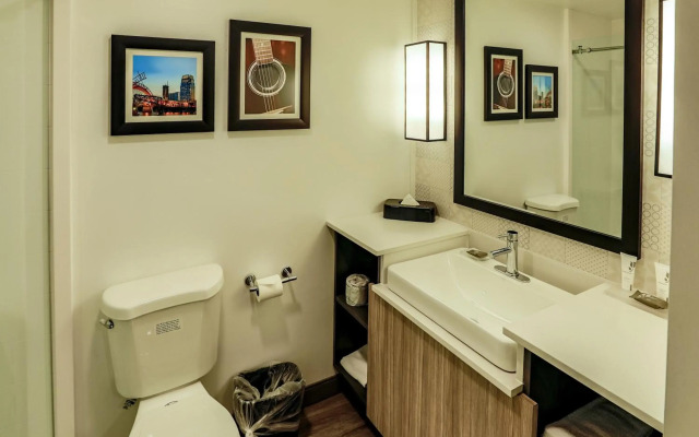 The Loren Hotel Austin