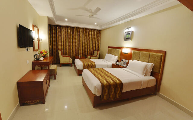 Metro Grand Hotel