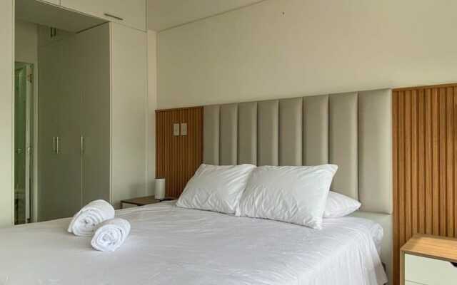 Amazing 3BR With Balcony in Miraflores