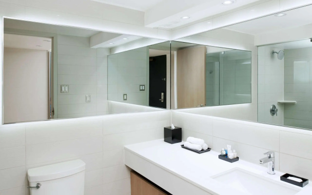 Radisson Blu Toronto Downtown