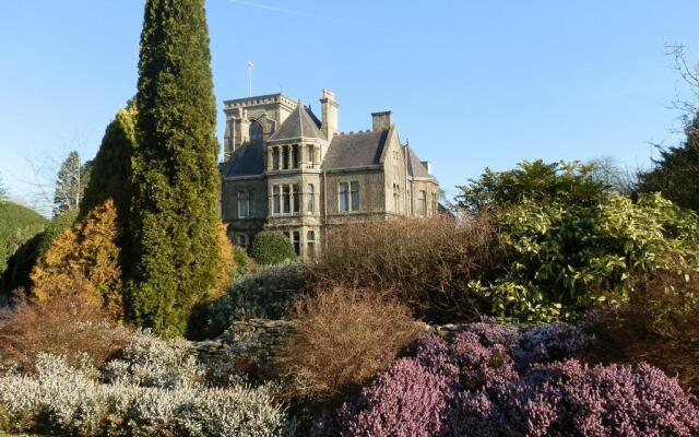 Rudloe Arms Hotel