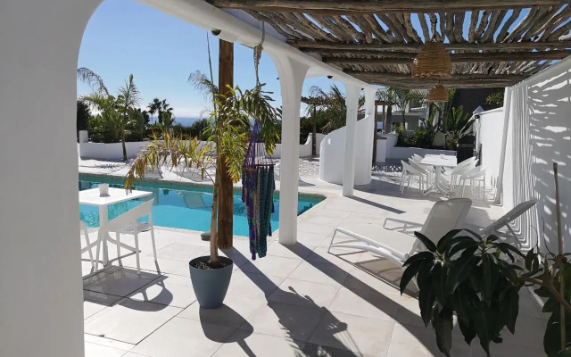 VILLA8