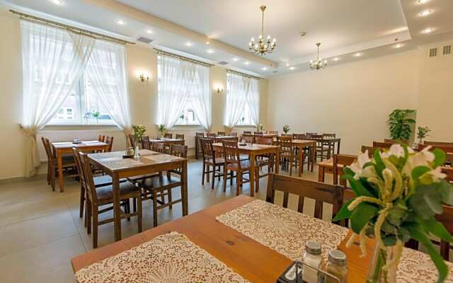 Hotel Dom Polonii