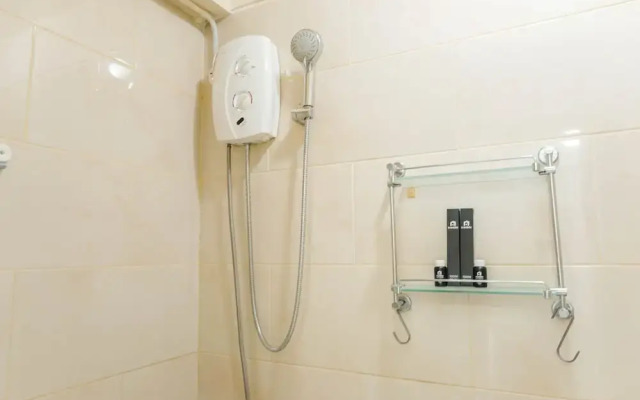 Enjoy 1BR Apartment at Pancoran Riverside