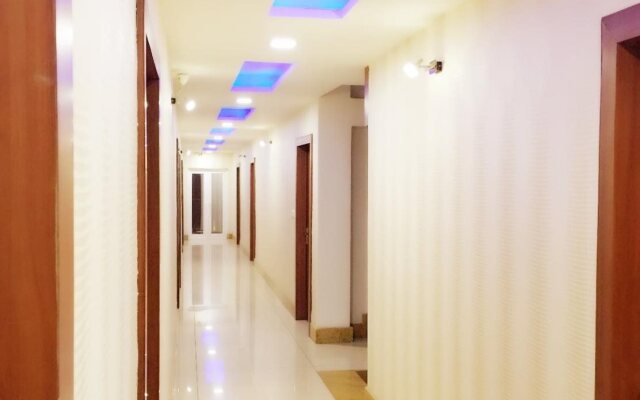 OYO 2860 Hotel 24x7 Inn