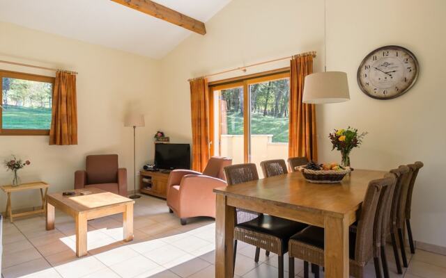 Charming House With a Covered Terrace Near Gourdon