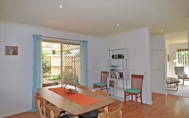 Serrell BY THE SEA - Free Wifi - PET Friendly – Guest Rooms – Inverloch