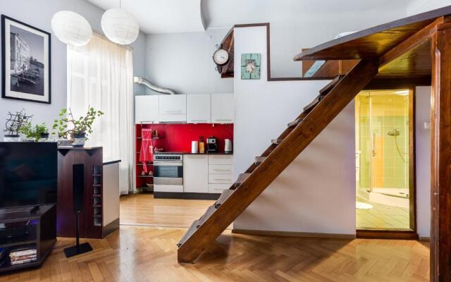 Stylish Studio Kronstadt