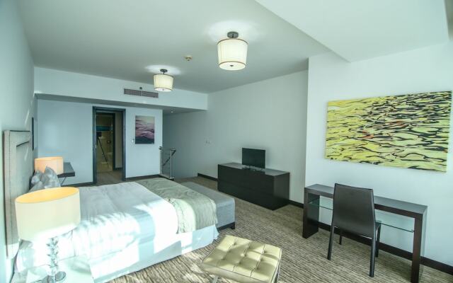 Lux BnB Movenpick JLT Penthouse 1BDR