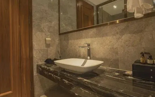 sanya mountain and sea villas hotel