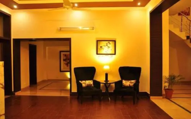 Reina Boutique Hotel - G6