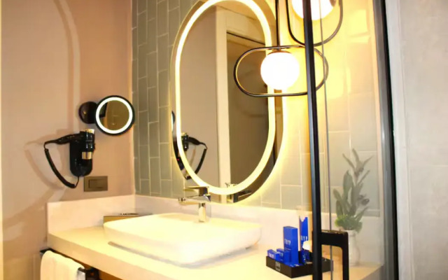 TRYP by Wyndham Istanbul Beyoglu