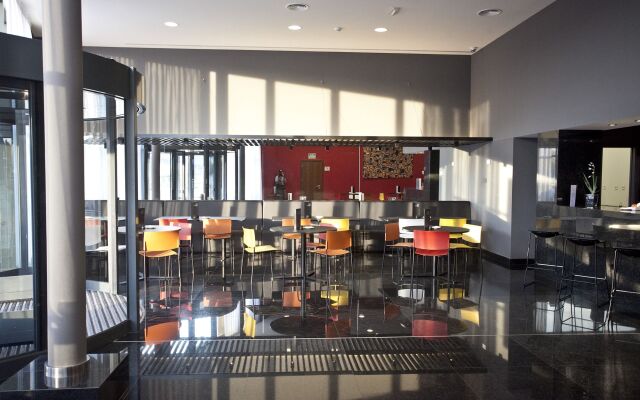 Hotel Carrís Marineda