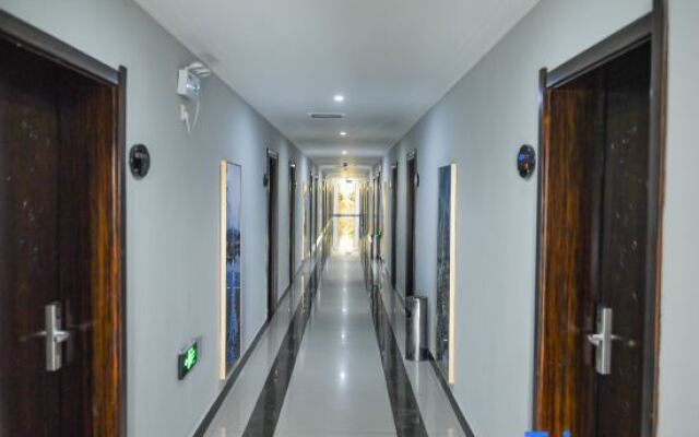 Yijiaqin Hotel