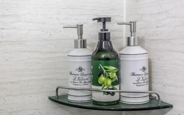 Yangyang Haettuneonchangmoon Pension