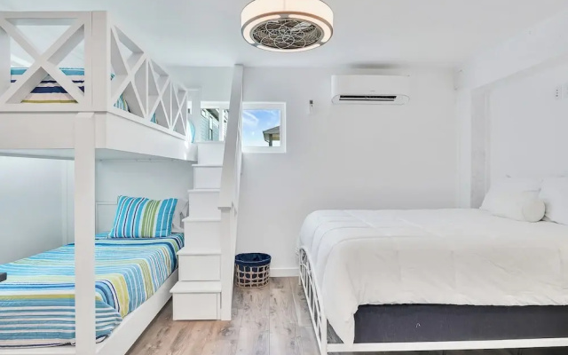 Holy Moly by Silver Sands Vacation Rentals