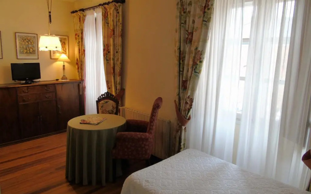 Casa Grande de Trives