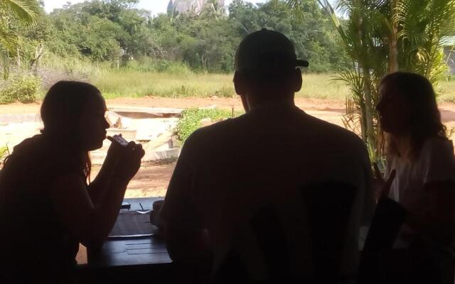 tree house and beautiful hostel sigiriya
