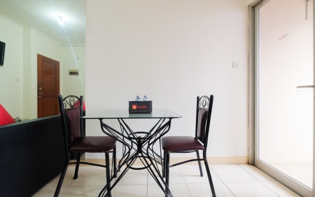 Cozy 2BR Apartment at Mediterania Boulevard Residences Kemayoran