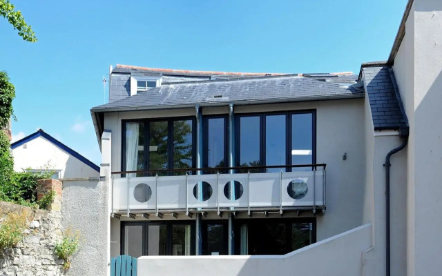 No. 2, 26 Broad Street