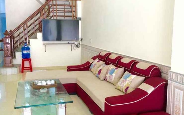 Huyen Tram Guesthouse – Guest Rooms – Dong Van