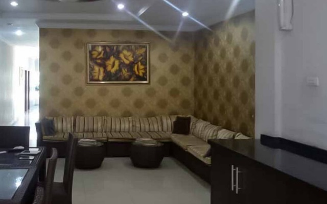 RedDoorz near Pantai Panjang Bengkulu 2