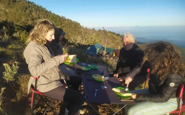 Tetebatu Valley Bungalows
