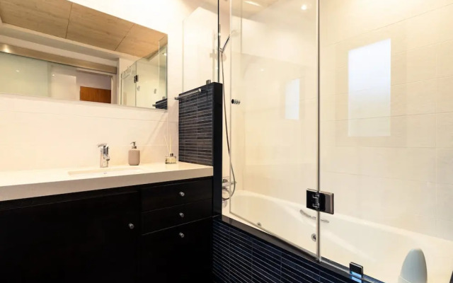 Lavish Villa With Private Pool