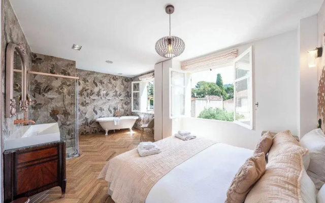 Superb Villa With Swimming Pool & Wellness Area