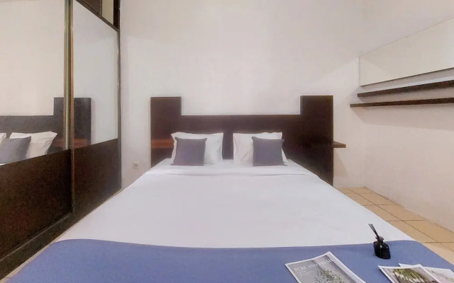 Cozy Living Studio At Serpong Greenview Apartment