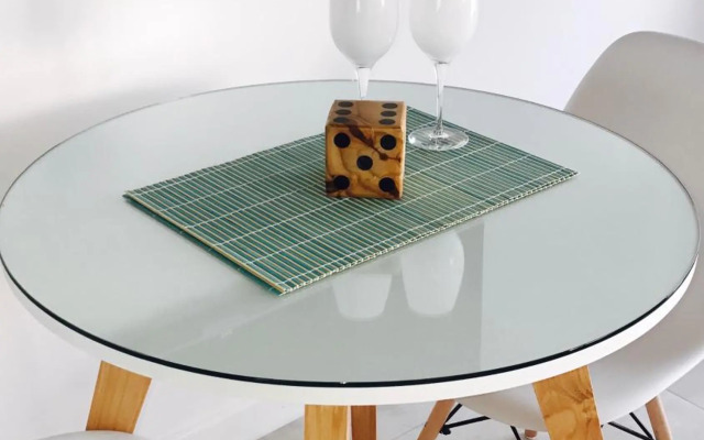 Studio Pont Bleu by medranosuits