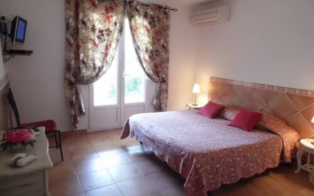 Rocca Rossa Locations gîtes Palombaggia