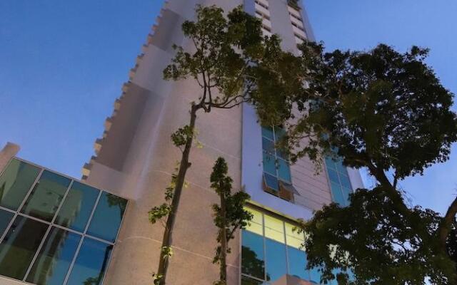 Promenade Soho Campos Hotel