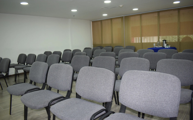Hotel HR Amada Cucuta