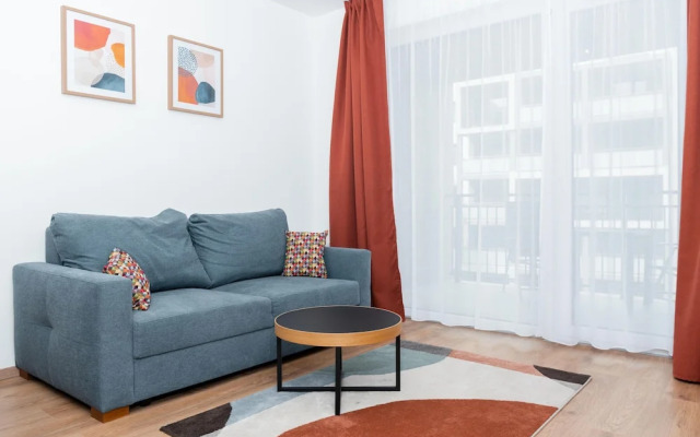 WestSide Apartments by Urbanrent