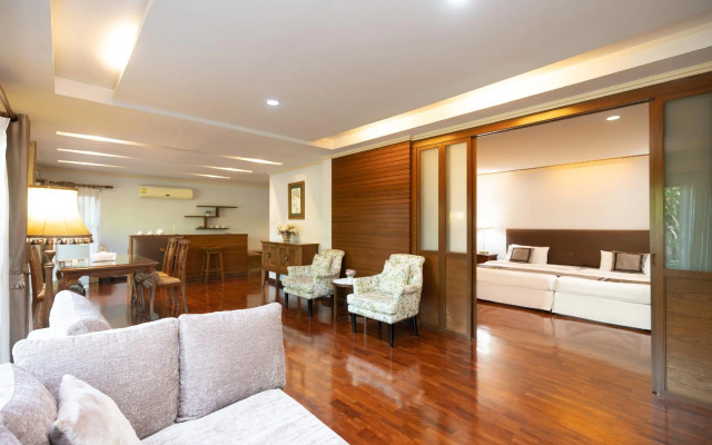 Thara Cholapruek Resort
