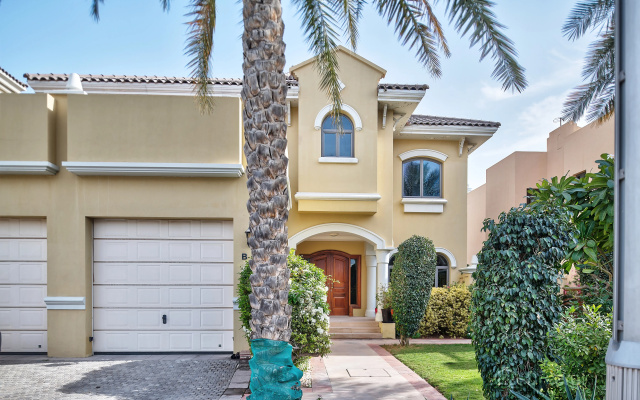 Dream Inn Dubai - Palm Villa Frond P