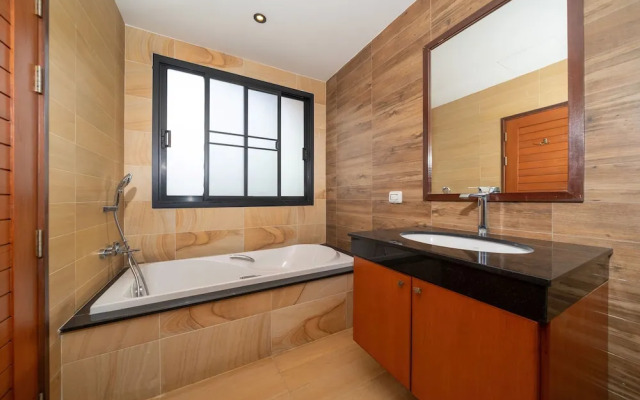 Private Stay at Rawai VIP Villas 3E01