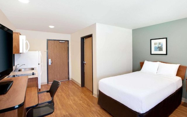 WoodSpring Suites Lafayette