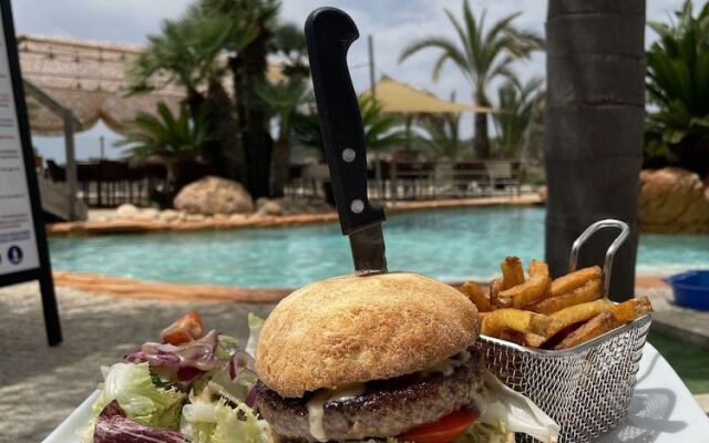 Résidence & SPA Marina d'Arone