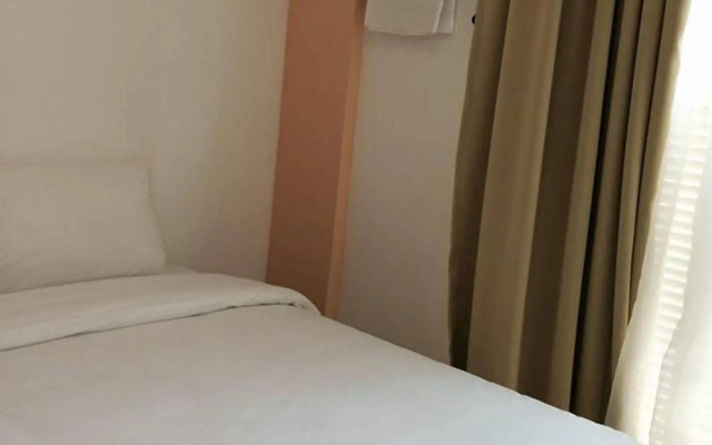 YY48 Hotel