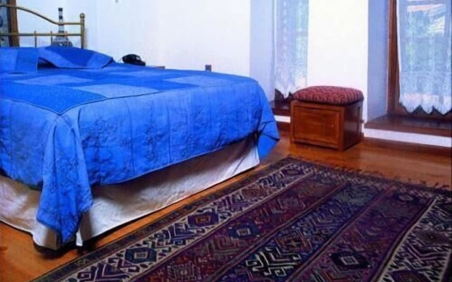 Tekeli Konakları