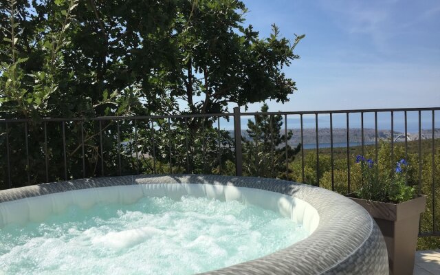 Holiday Home-big Swimming Pool-amazing Views