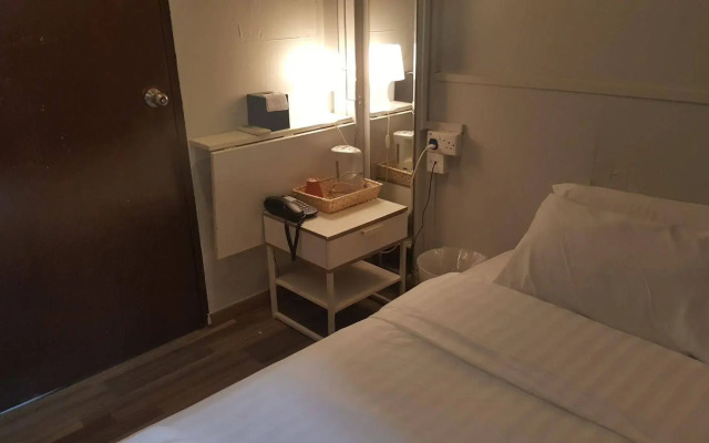CUBE Family Boutique Capsule Hotel