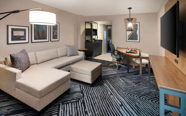 Embassy Suites by Hilton San Rafael Marin County